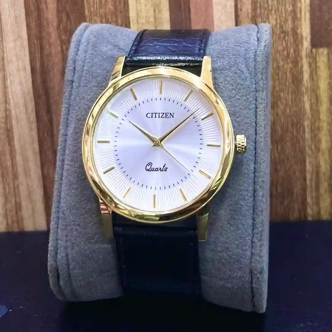 Classic Leather Men’s Watch – Gold-Tone Case, Minimal & Crystal Dial