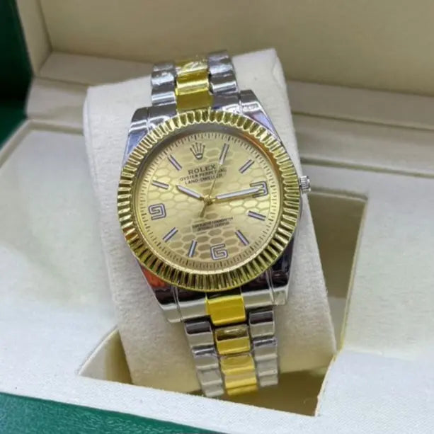 Luxury Classic Men’s Metal Watch – Fluted Bezel & Steel Bracelet