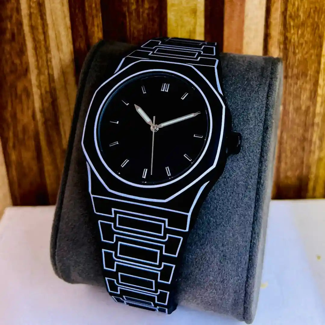 Ultra-Slim Modern Black Men’s Metal Watch – Minimalist Luxury Design