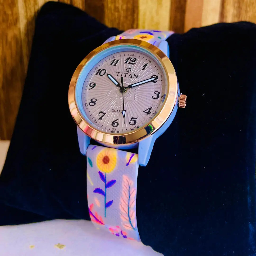 Floral Ladies’ Quartz Watch – Rose Gold Case & Printed Strap