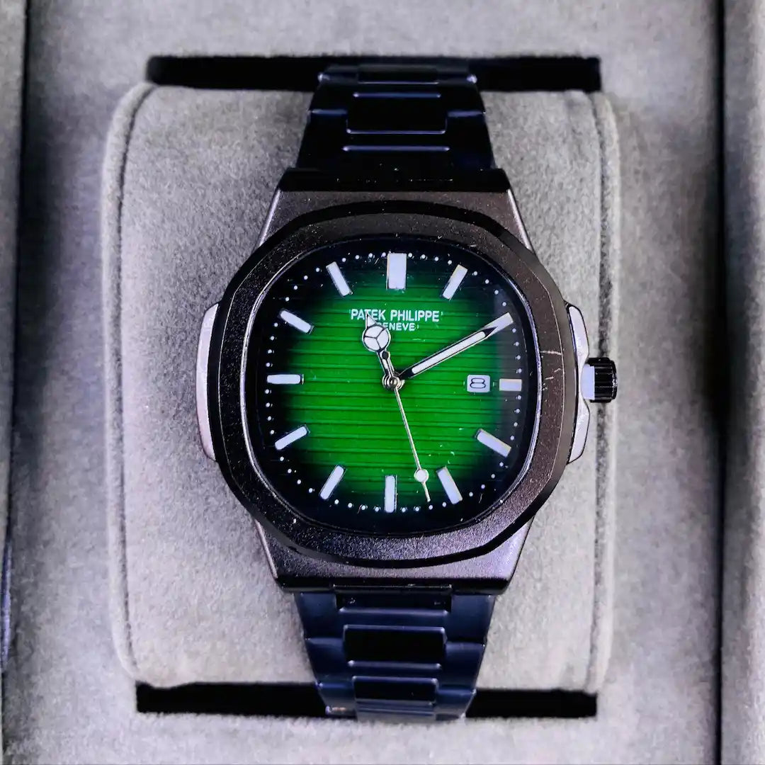 Luxury Nautilus-Style Men’s Stainless Steel Watch – Date Display